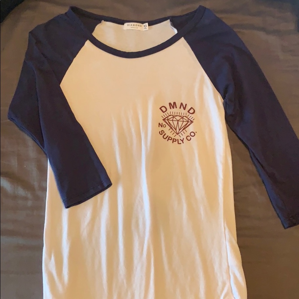 Size XS Diamond brand 3/4 sleeve shirt.